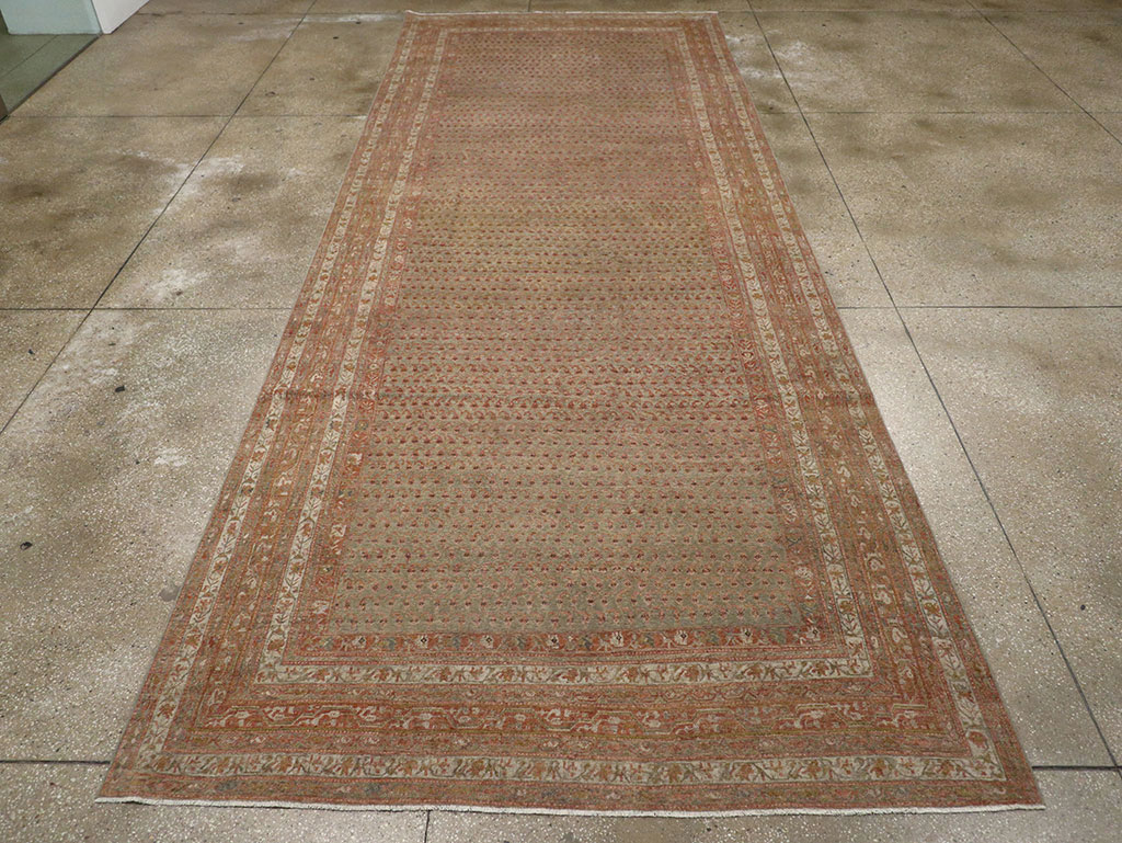 Antique Persian Malayer Long and Narrow Gallery Carpet, No.29334 - Gsblank