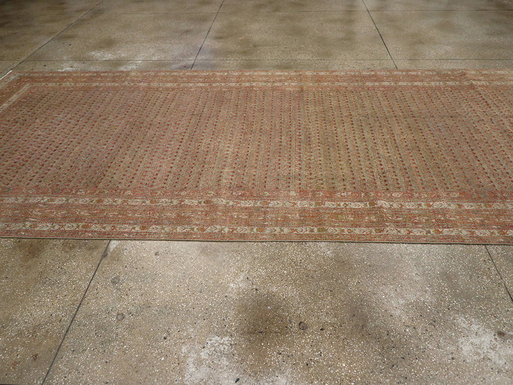 Antique Persian Malayer Long and Narrow Gallery Carpet, No.29334 - Gsblank