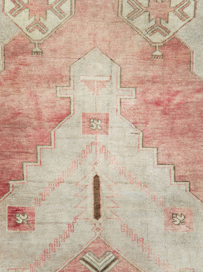 Vintage Turkish Anatolian Wide Gallery Runner, No.29342 - Gsblank