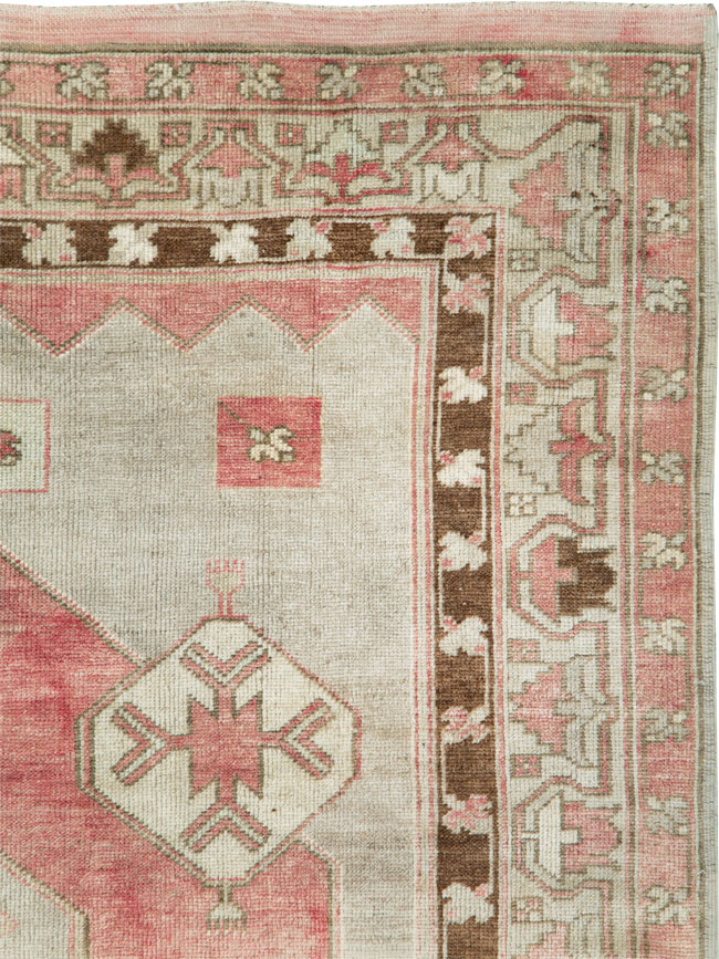 Vintage Turkish Anatolian Wide Gallery Runner, No.29342 - Gsblank