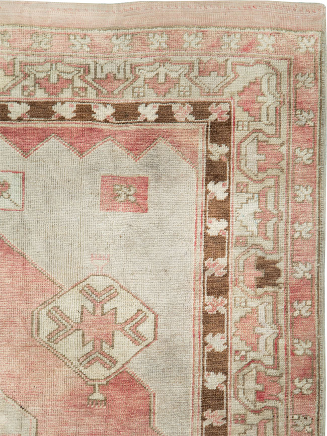 Vintage Turkish Anatolian Wide Gallery Runner, No.29342 - Gsblank