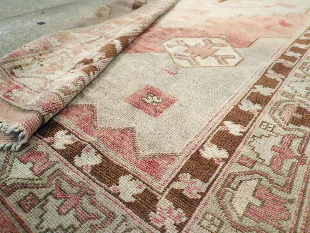 Vintage Turkish Anatolian Wide Gallery Runner, No.29342 - Gsblank
