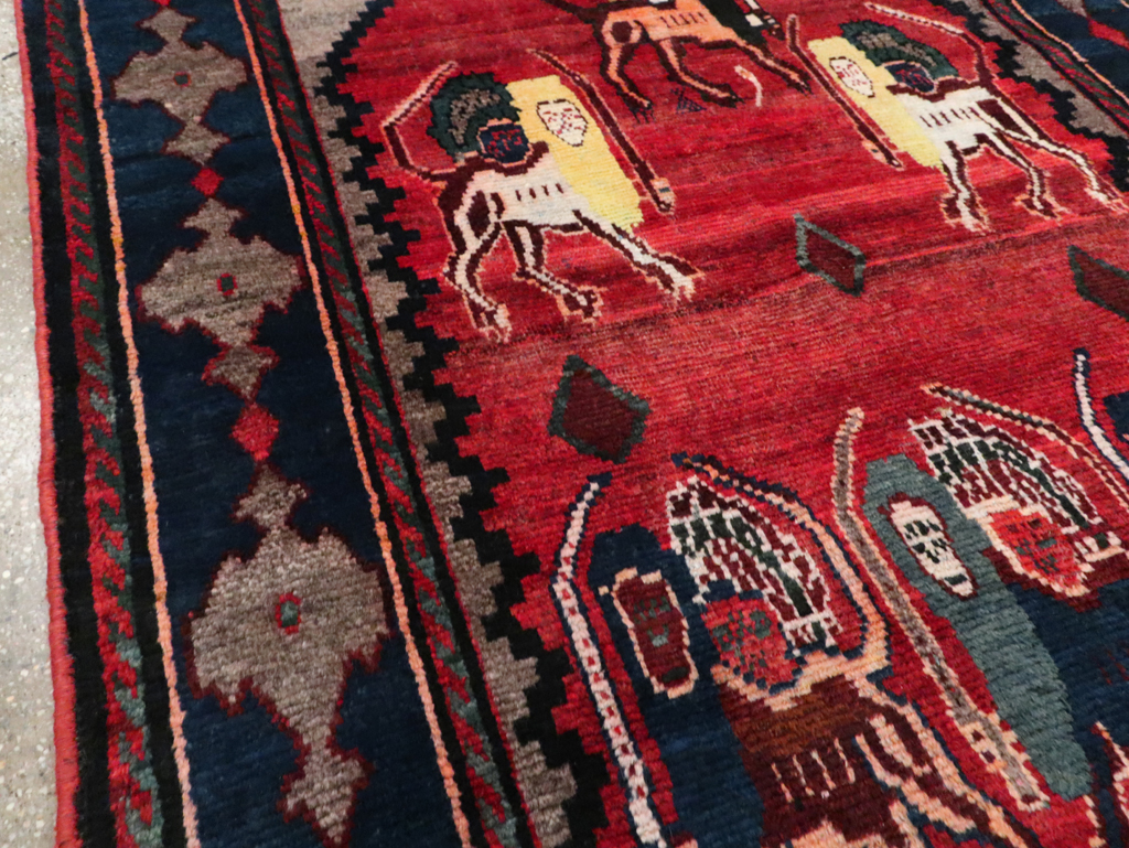 Vintage Persian Pictorial Bakhtiari Rug, No.29346 - Gsblank