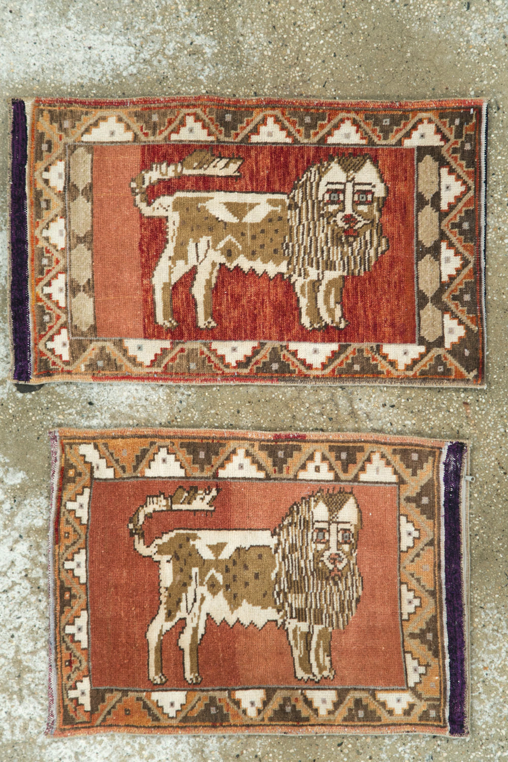 Vintage Turkish Anatolian Pictorial Rug (Pair: 1 of 2), No.29349 - Gsblank