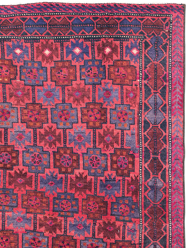 Vintage Persian Baluch Tribal Accent Rug, No.29358 - Gsblank