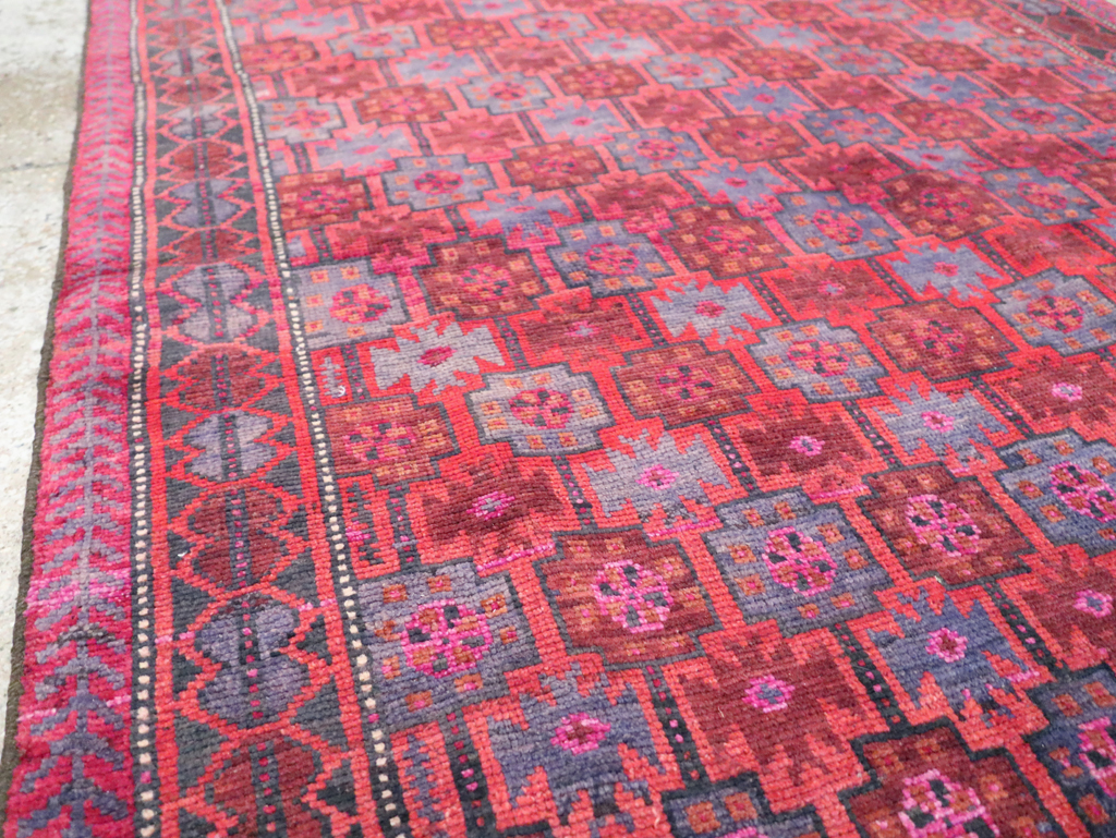 Vintage Persian Baluch Tribal Accent Rug, No.29358 - Gsblank