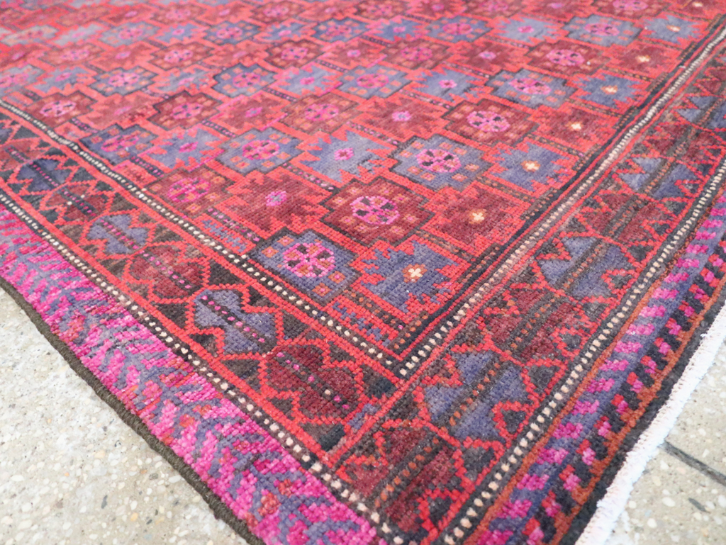 Vintage Persian Baluch Tribal Accent Rug, No.29358 - Gsblank