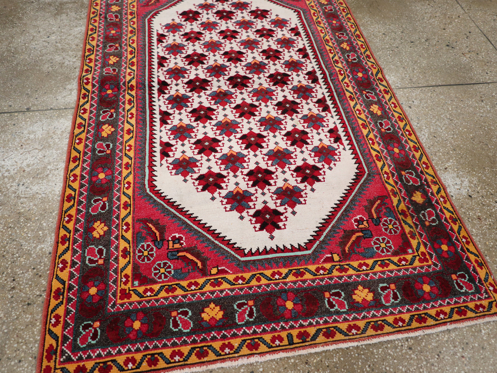 Vintage Persian Malayer Throw Rug, No.29360 - Gsblank
