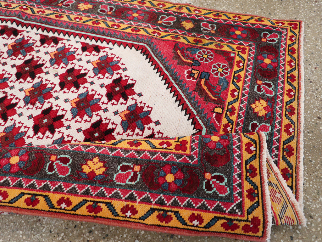Vintage Persian Malayer Throw Rug, No.29360 - Gsblank
