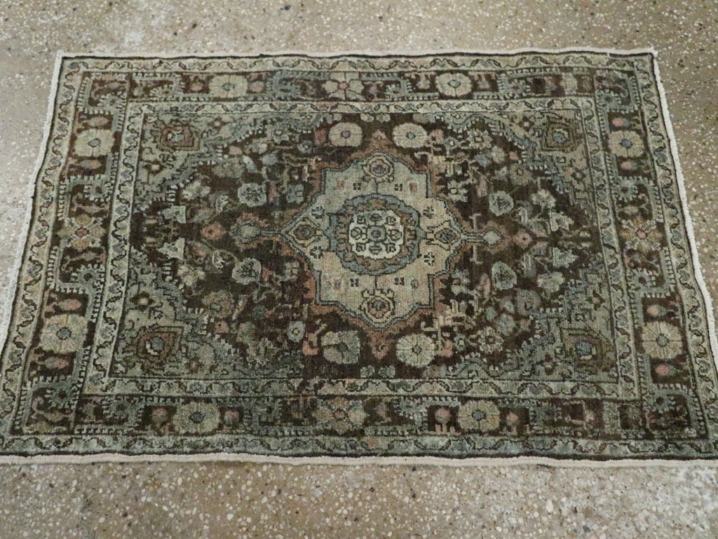 Antique Persian Malayer Throw Rug, No.29375 - Gsblank