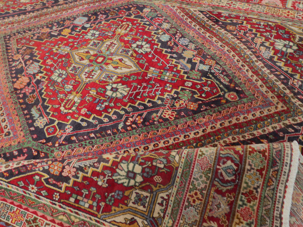 Large Antique Persian Afshar Carpet, No.29390 - Gsblank