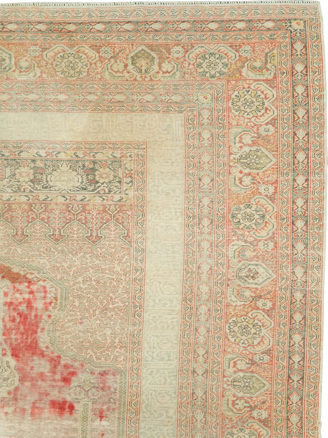 Distressed Antique Turkish Kayseri Accent Rug, No.29392 - Gsblank