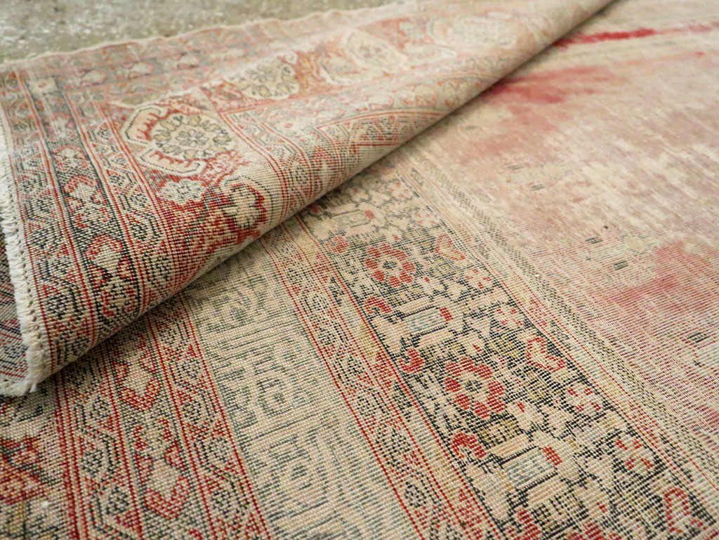Distressed Antique Turkish Kayseri Accent Rug, No.29392 - Gsblank