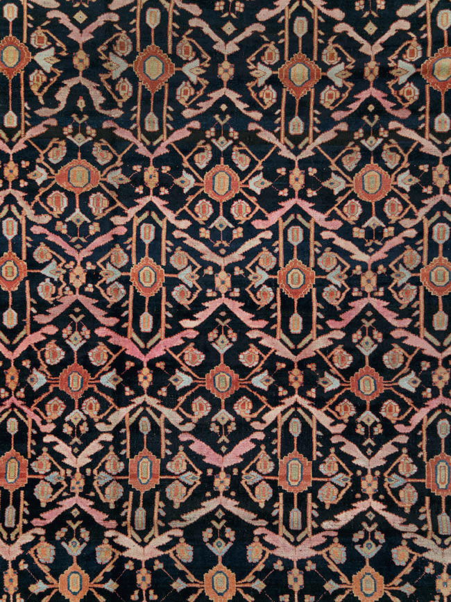Antique Persian Bakhtiari Carpet, No.29400 - Gsblank