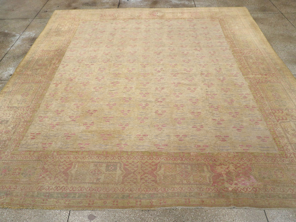 Antique Turkish Oushak Square Room Size Carpet, No.29405 - Gsblank