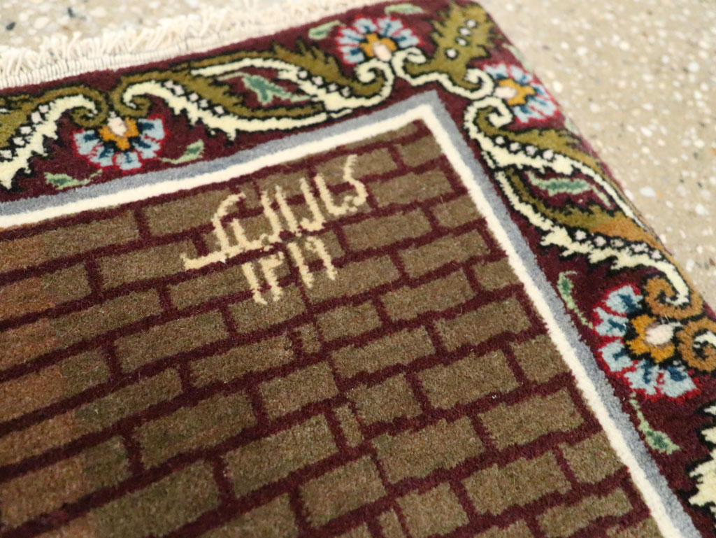 Vintage Persian Tabriz Pictorial Rug, No.29408 - Gsblank