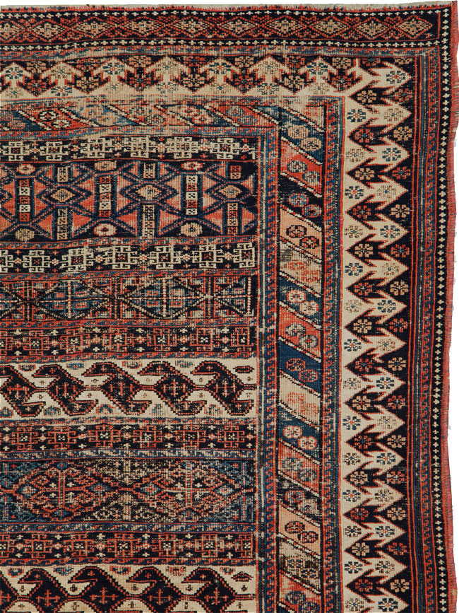 Antique Central Asian Soumak Accent Rug, No.29409 - Gsblank