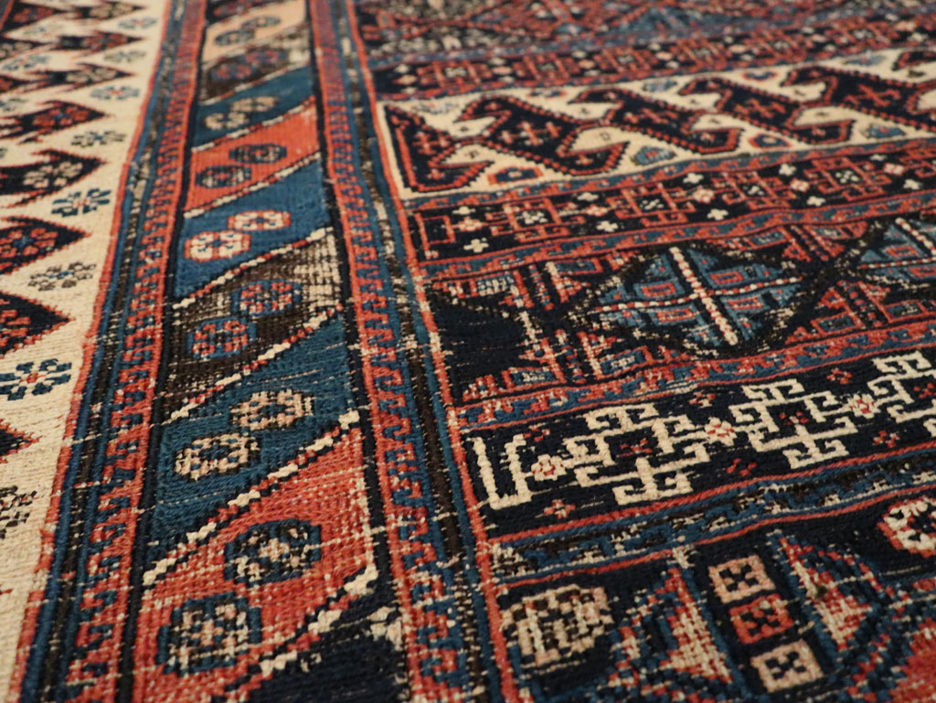 Antique Central Asian Soumak Accent Rug, No.29409 - Gsblank