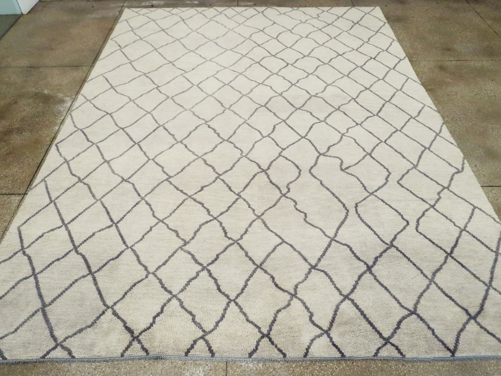 Modern Room Size Moroccan Carpet, No.29439 - Gsblank