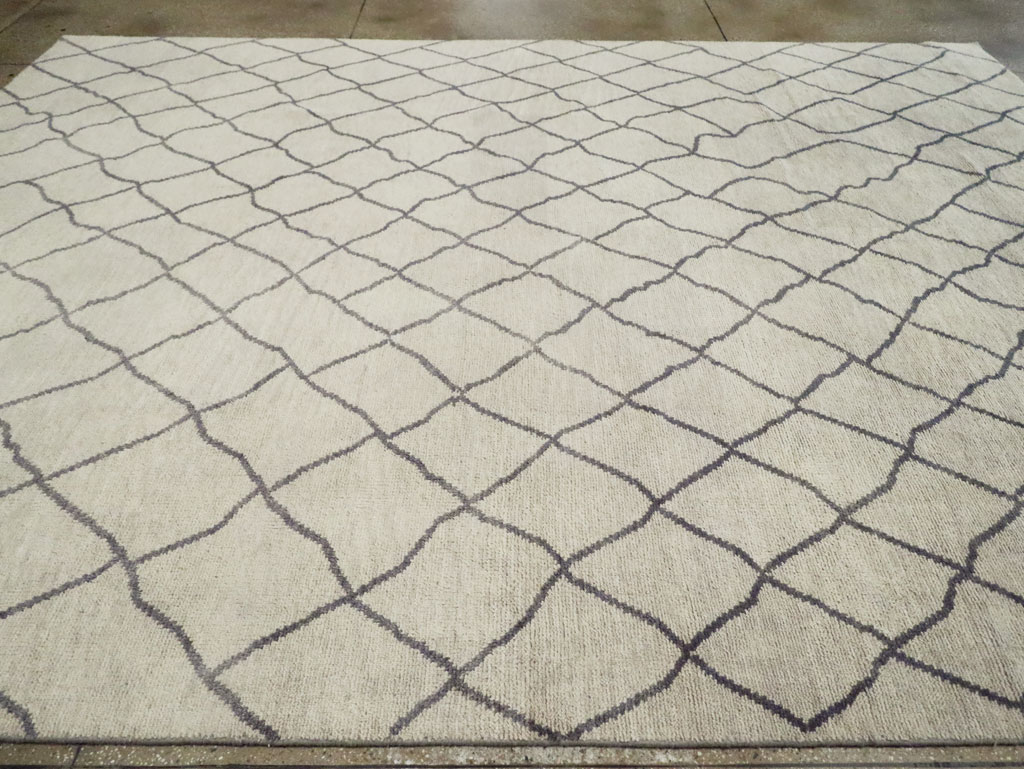 Modern Room Size Moroccan Carpet, No.29439 - Gsblank