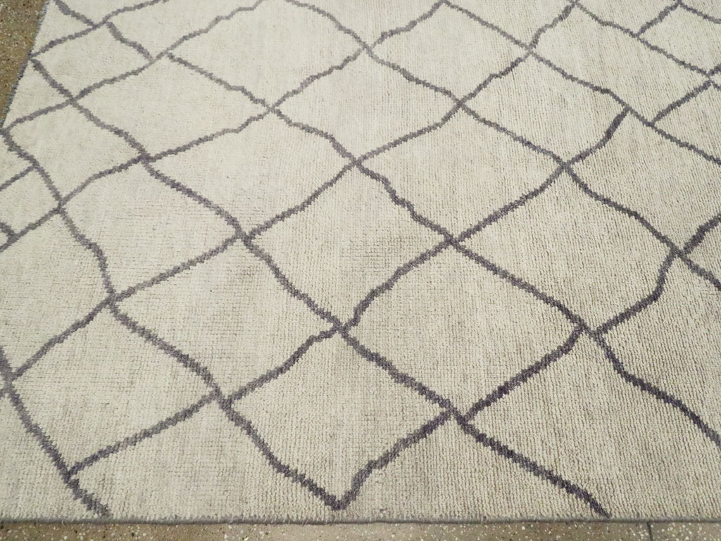 Modern Room Size Moroccan Carpet, No.29439 - Gsblank