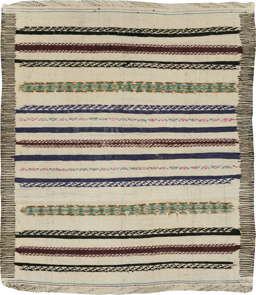 Vintage Persian Kilim, No.29455 - Gsblank