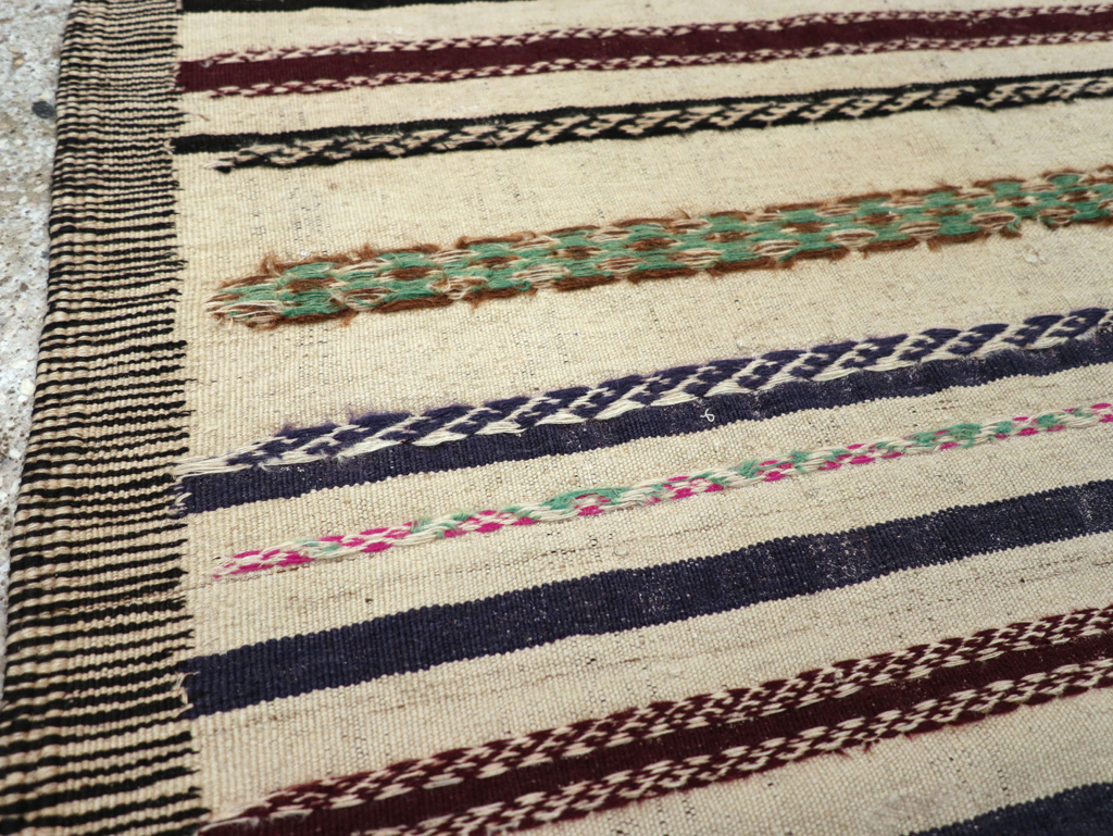 Vintage Persian Kilim, No.29455 - Gsblank