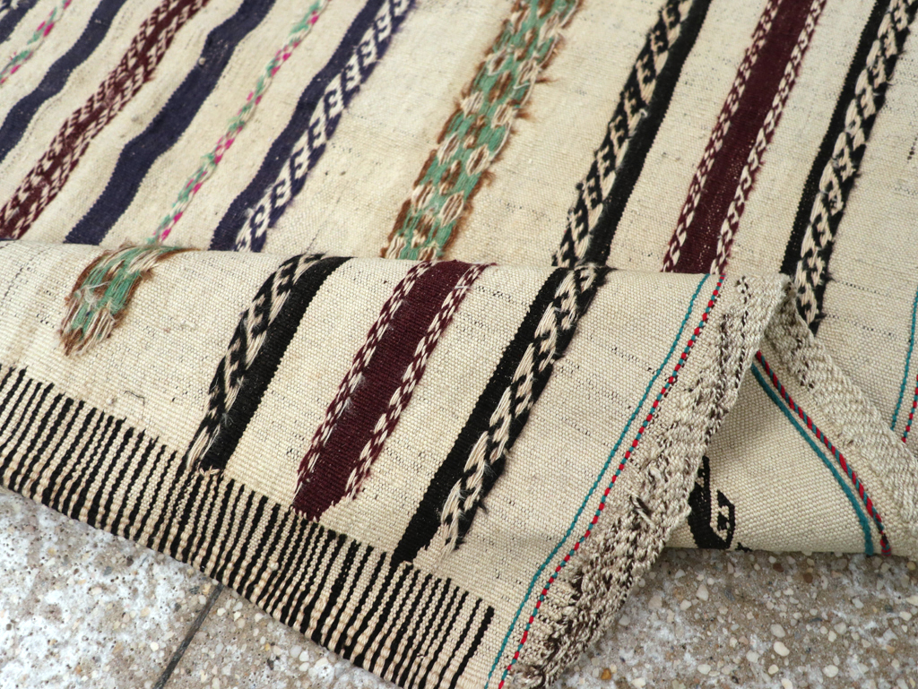 Vintage Persian Kilim, No.29455 - Gsblank