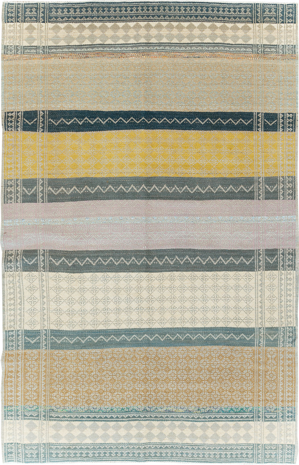 Contemporary Persian Flatweave Kilim Small Room Size Rug, No.29456 - Gsblank