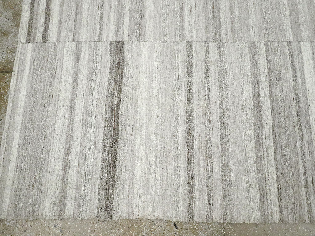 Vintage Turkish Flatweave Kilim Accent Rug, No.29488 - Gsblank