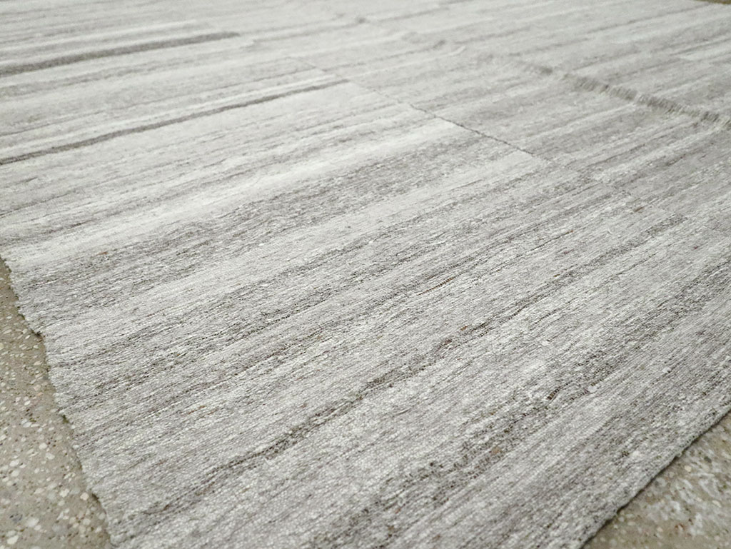 Vintage Turkish Flatweave Kilim Accent Rug, No.29488 - Gsblank