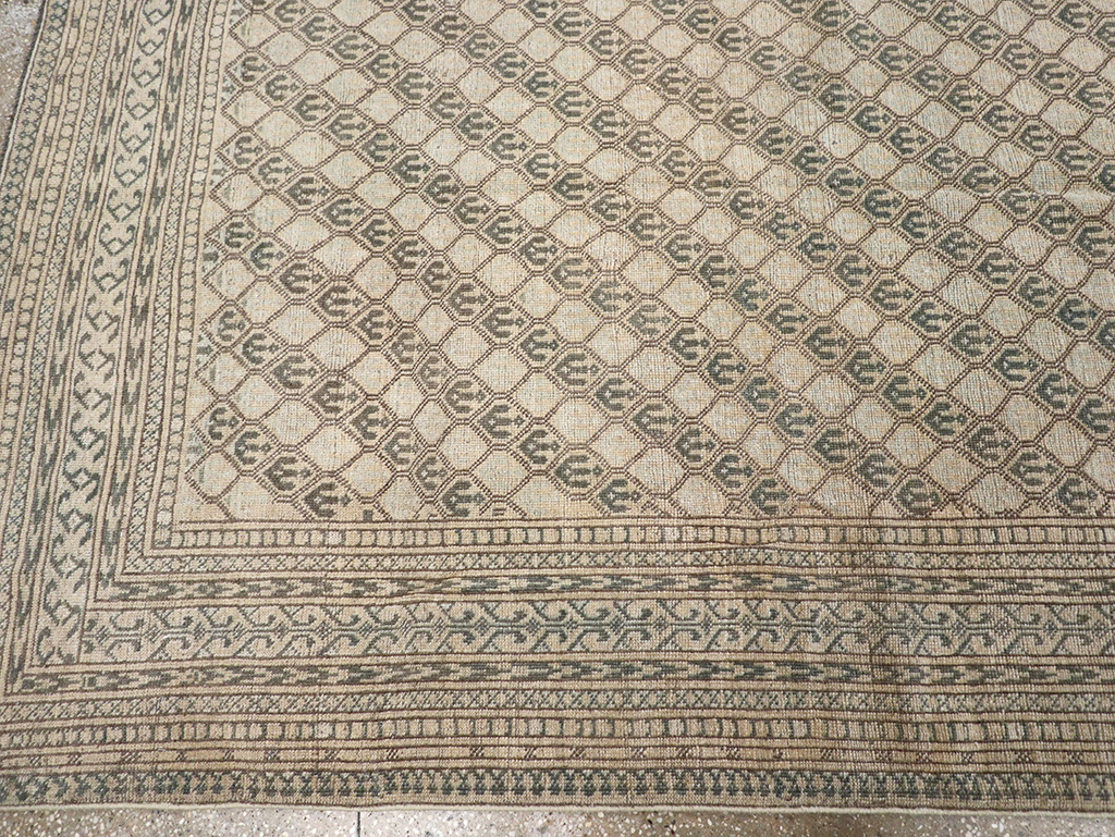 Vintage Central Asia Turkoman Room Size Carpet, No.29493 - Gsblank