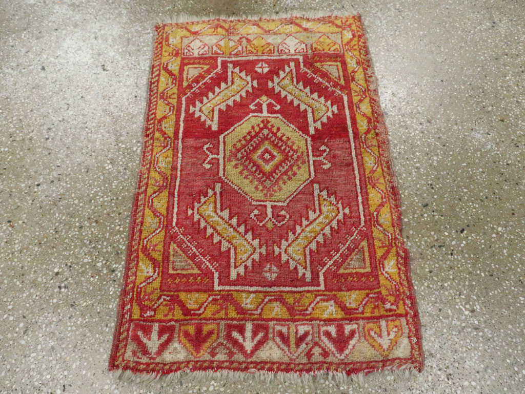 Vintage Turkish Anatolian Throw Rug, No.29512 - Gsblank