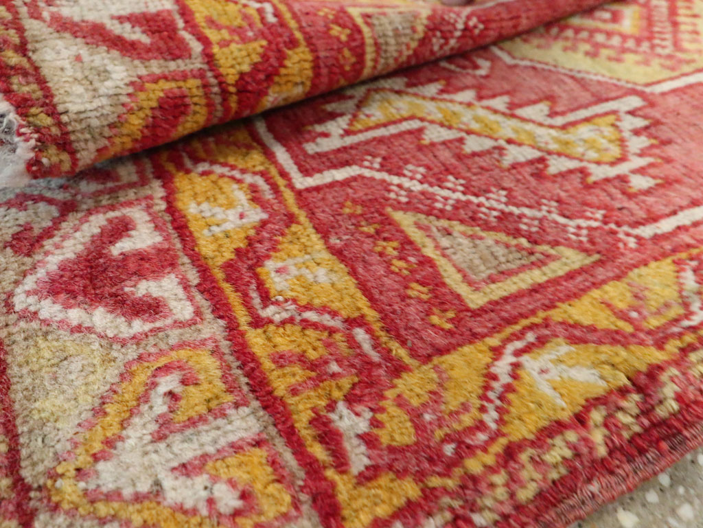 Vintage Turkish Anatolian Throw Rug, No.29512 - Gsblank