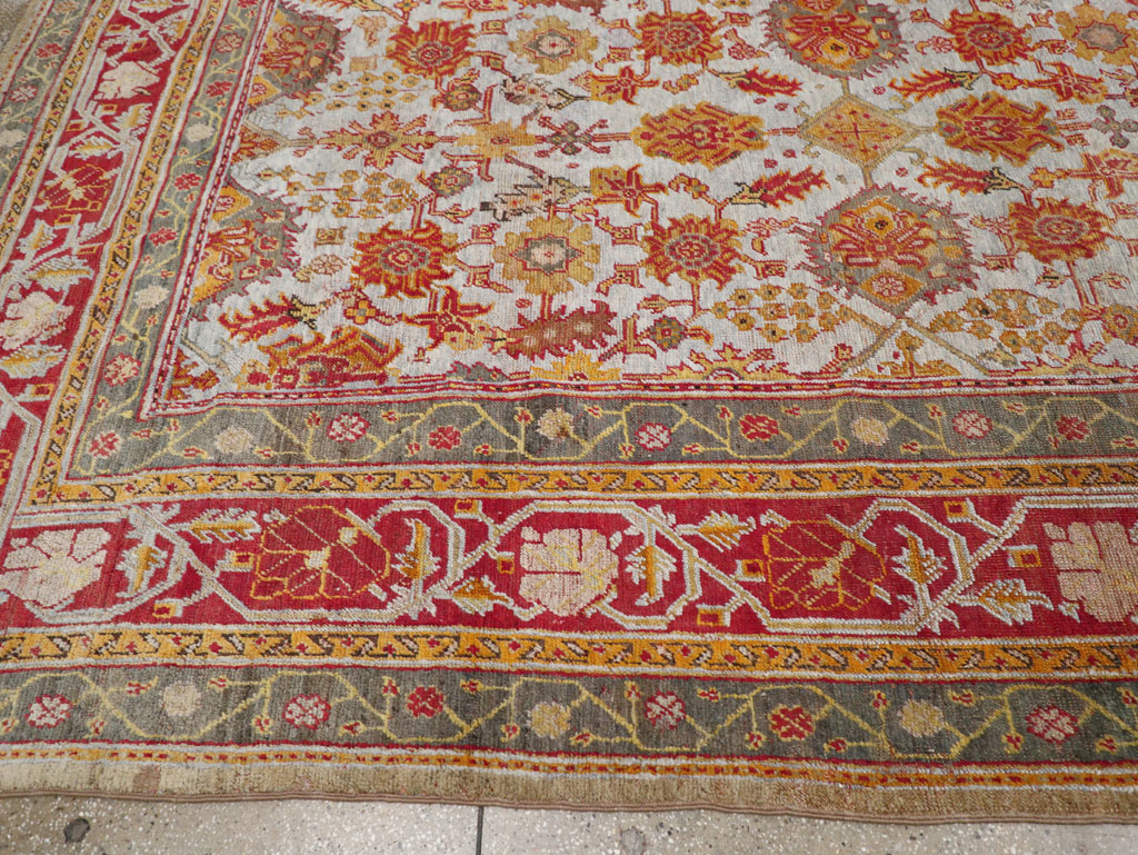 Antique Turkish Oushak Carpet, No.29519 - Gsblank