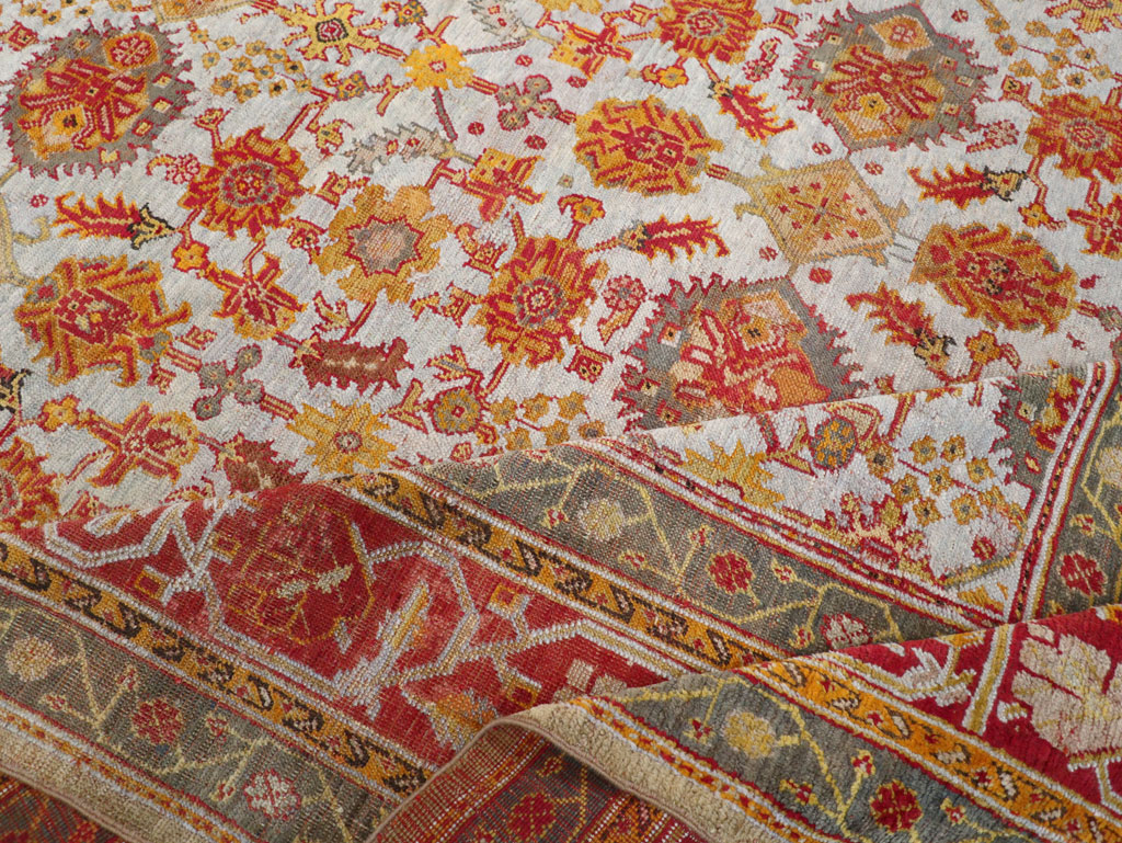 Antique Turkish Oushak Carpet, No.29519 - Gsblank