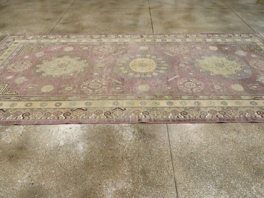 Antique East Turkestan Khotan Gallery Carpet, No.29531 - Gsblank