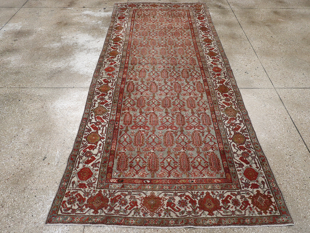 Antique Persian Malayer Gallery Rug, No.29566 - Gsblank