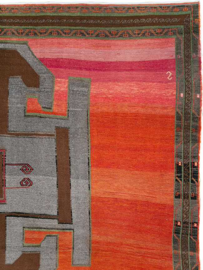 Vintage Anatolian Square Carpet, No.29577 - Gsblank