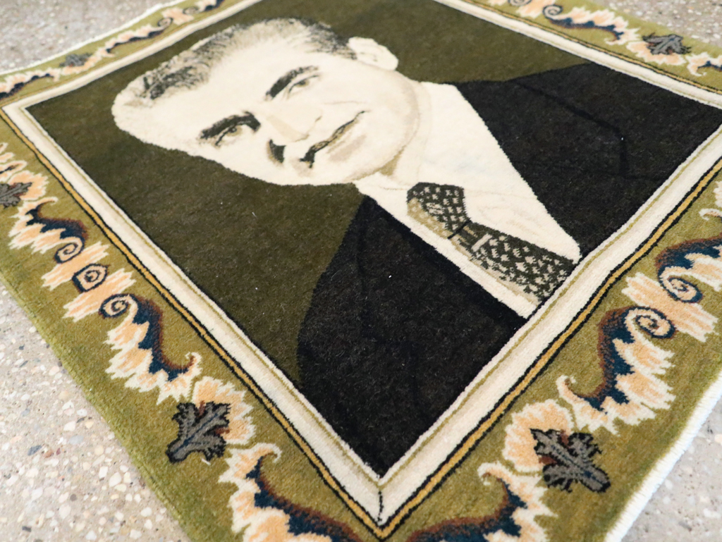 Vintage Persian Pictorial Tabriz Rug, No.29591 - Gsblank