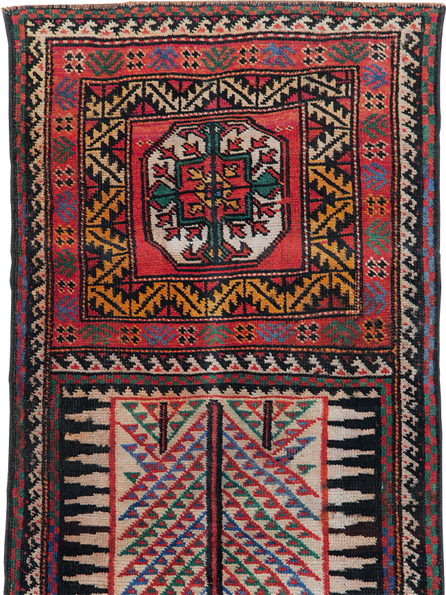 Vitnage Persian Baluch Runner, No.29597 - Gsblank