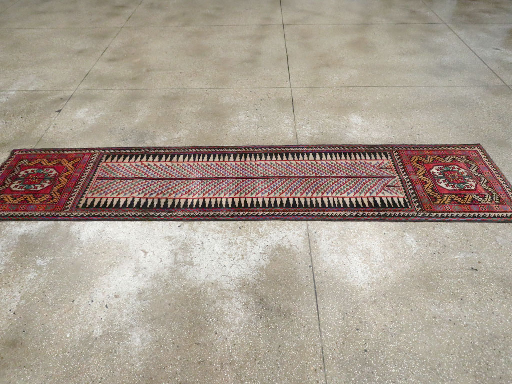 Vitnage Persian Baluch Runner, No.29597 - Gsblank