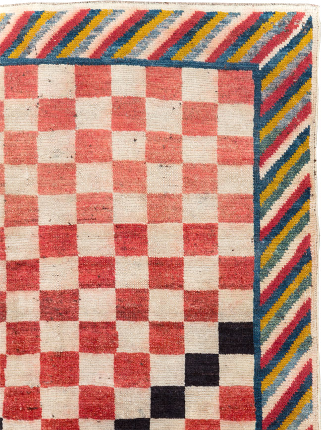 Vintage Persian Gabbeh Accent Rug, No.29601 - Gsblank