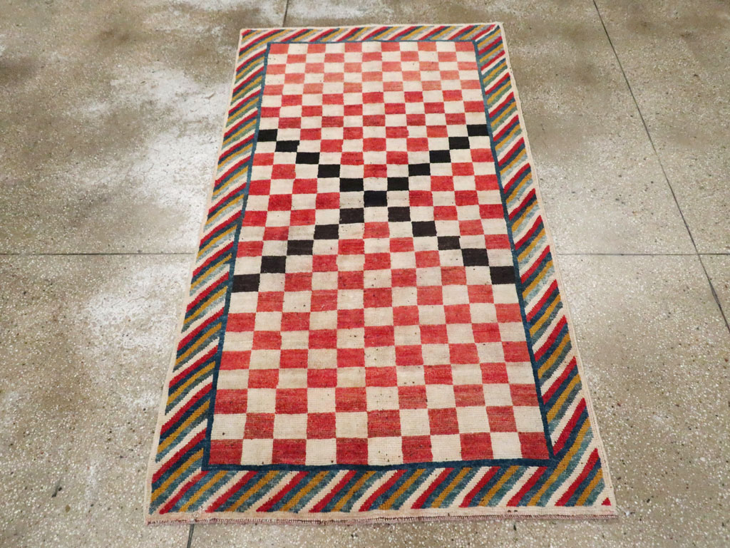 Vintage Persian Gabbeh Accent Rug, No.29601 - Gsblank