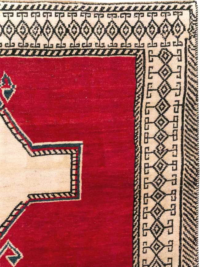 Vintage Persian Gabbeh Accent Rug, No.29603 - Gsblank