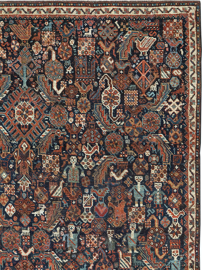 Antique Persian Shiraz Pictorial Accent Rug, No.29604 - Gsblank