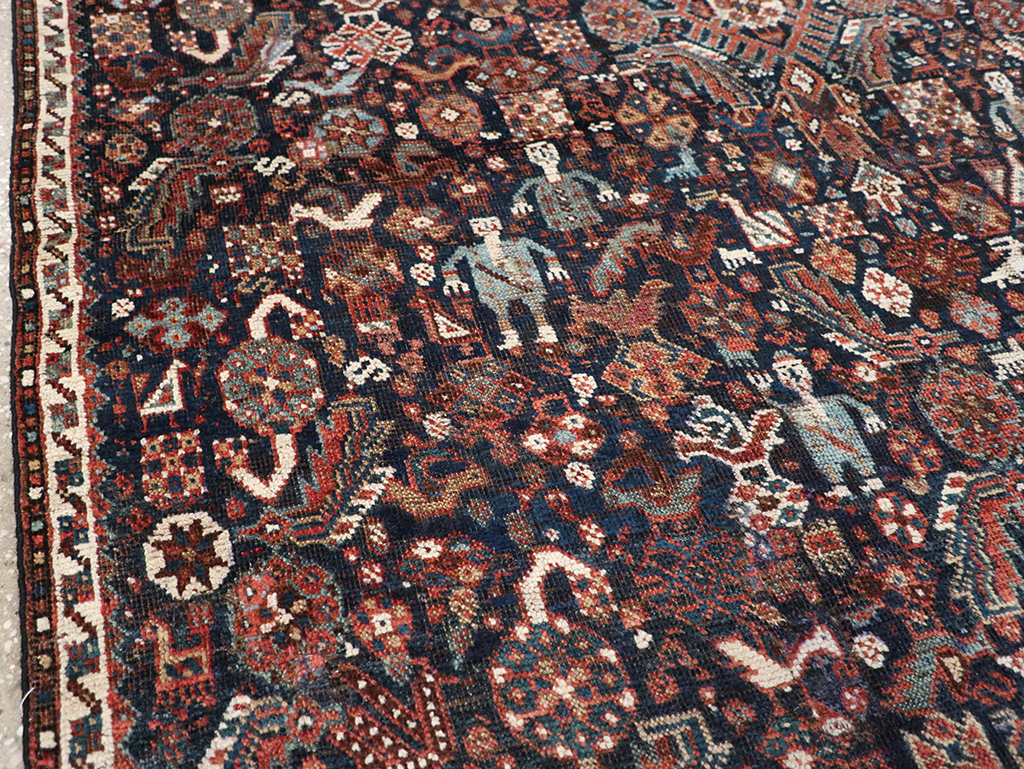 Antique Persian Shiraz Pictorial Accent Rug, No.29604 - Gsblank