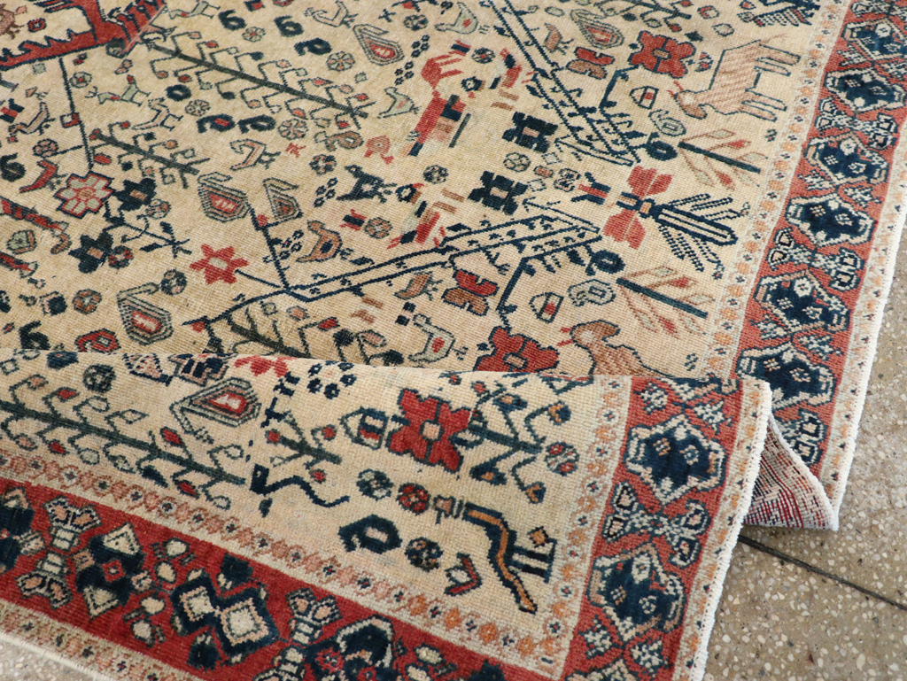 Vintage Persian Qashqai Pictorial Accent Rug, No.29608 - Gsblank