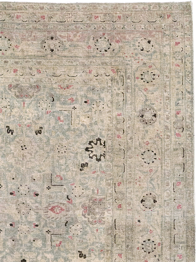 Antique Persian Tabriz Accent Carpet, No.29611 - Gsblank