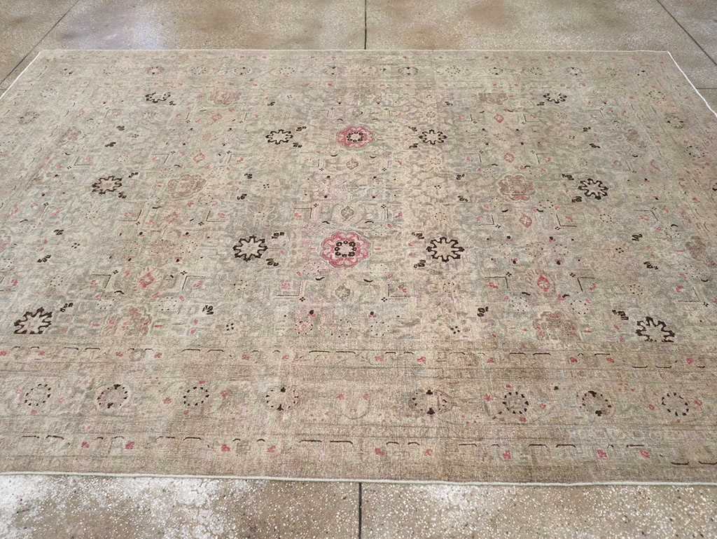 Antique Persian Tabriz Accent Carpet, No.29611 - Gsblank